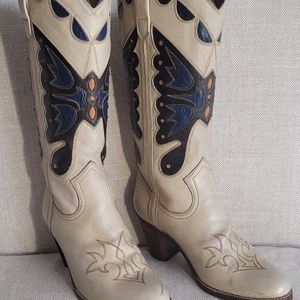 Beautiful Vintage Butterfly Cowgirl Boots size 7